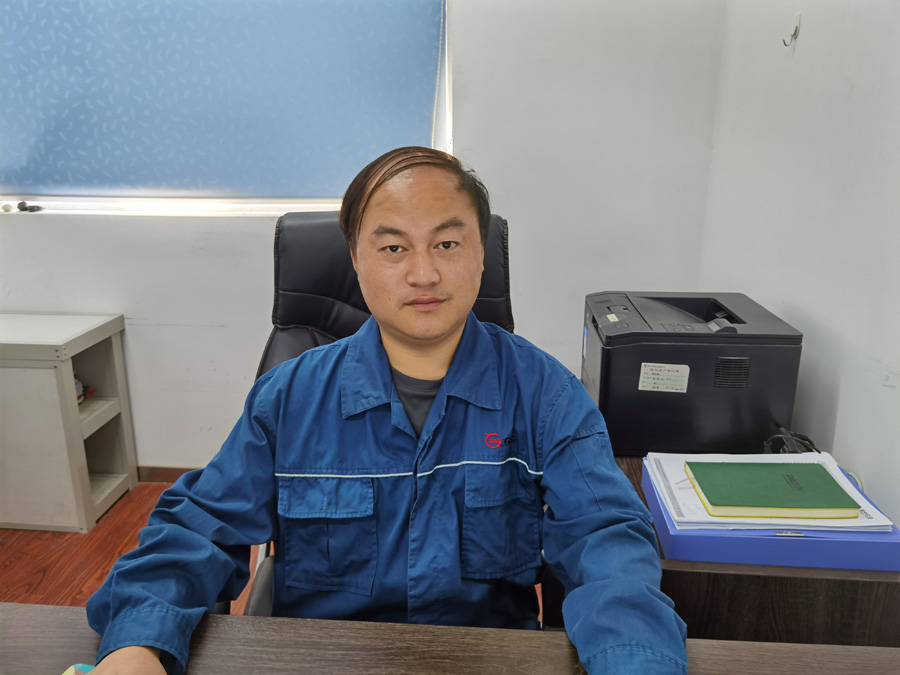2022年度通发娱乐医药金穗斗争者——朱庆国