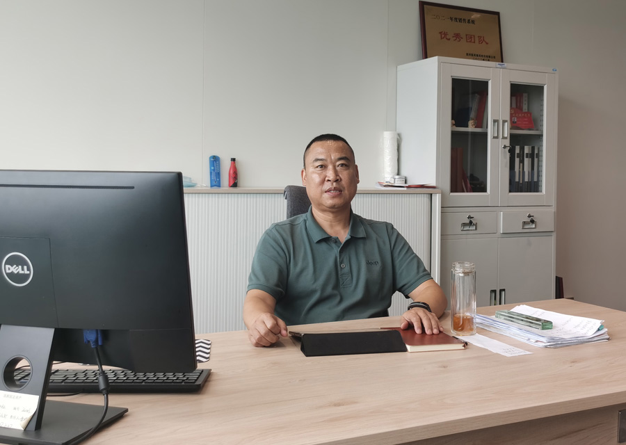 2022年度通发娱乐医药金豹斗争者——宋奎赋